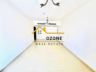Spacious 2 Bedroom Family Apartment | 3 Washrooms | Large Master Bedroom | Laundry Room | Big Living Area | Ideal for FamilyAgar chaho to main isko thoda catchy aur family-