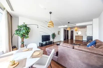 FURNISHED! Sea View | Higher Level | Ready to Move