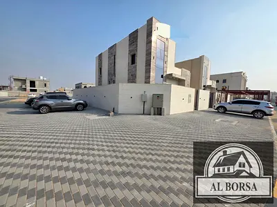 Villa for rent in Ajman, on the corner of two streets, beautiful location, payment facilities