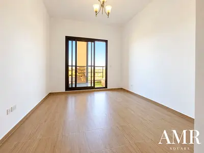Spacious Studio | Vacant | premium Location | Furnished