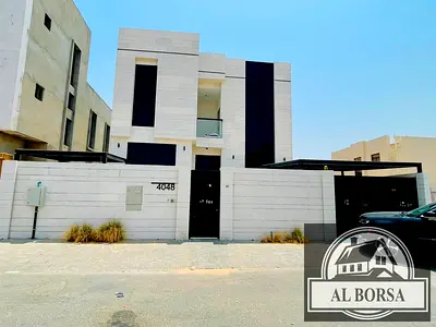 Villaleas. Four rooms, a boardroom, a maid room, a maid room
