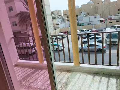 غرفتان وصالة | النعيمية 1 | بلكونة ومساحة واسعة