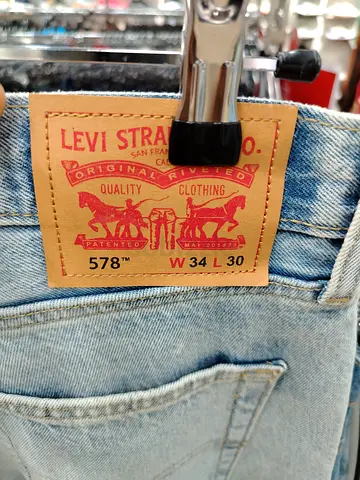 Levi's 578s baggy jeans size 30, 32, 34