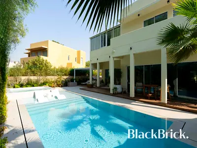 Fully Renovated | Extended | Park Backing