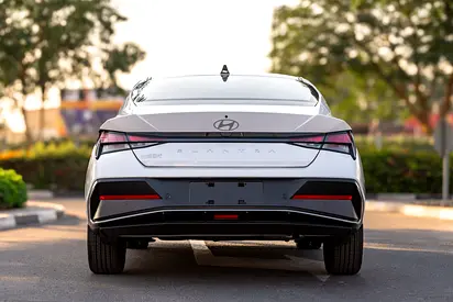 2026 Hyundai ELANTRA — фото 4