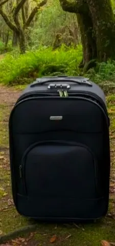 Black soft-shell roller luggage / carry-on suitcase - good condition