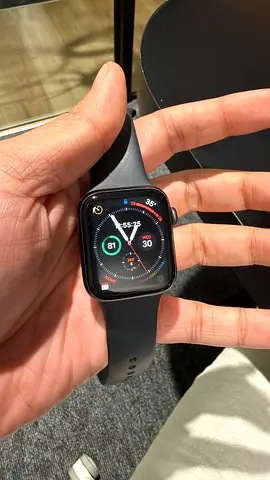Apple Watch SE (44mm) - GPS + Cellular - Good Working Condition, Black Sport Band