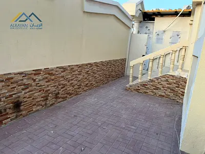 فيلا للإيجار السنوي في الروضة 3 عجمان، طابق أرضي، بمساحة 3,595 قدم مربع