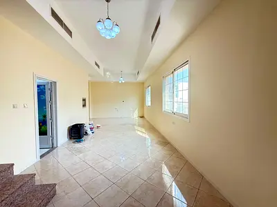 3 BEDROOM VILLA WITH MAID ROOM SHARE SWMIMMING POOL READY TO MOVE