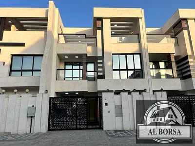 🏡 فيلا للإيجار في العالية – عجمان 🛏️ 5 غرف نوم روف 🛏️ 4 غرف نوم بالخزائن 👩🍳 غرفة خادمة 📐 مساحة الأرض: 1,900 قدم² 🏠 مساحة البناء: 3,300 قدم²