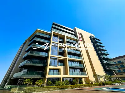 Vacant 1BR | Prime Location | Luxury Amenities