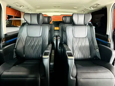 2026 Toyota GRANVIA 缩略图 12