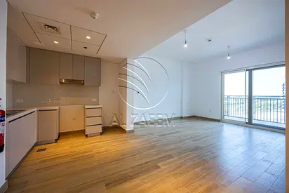 Move-in Ready | Corner Unit | High Floor