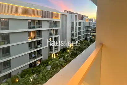 Brand New | High Floor | Internal Facing