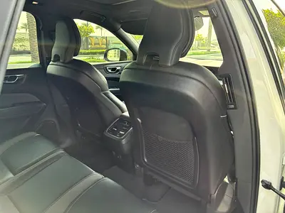 صورة مصغرة 11 لـ 2022 Volvo XC60