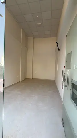 Commercial Shop for Annual Rent in Al Jurf 3 – Suitable for All Activities Location: Al Jurf 3 – Near Dubai Exit