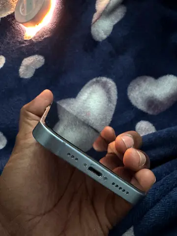 iPhone 14 128gb,battery health:79. All palms working. 10 days warranty