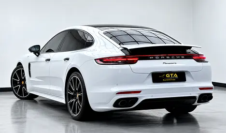 2018 Porsche PANAMERA — фото 4