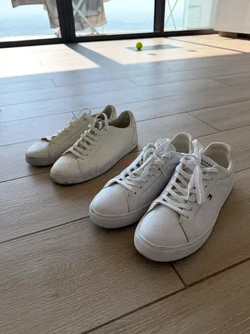 Pair of white casual sneakers - lightly used