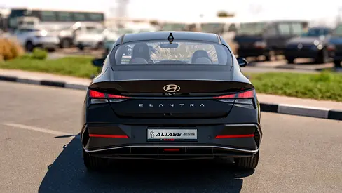 2026 Hyundai ELANTRA — фото 4