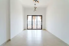 Semi Furnished | W/ Study | Low Floor | Vacant