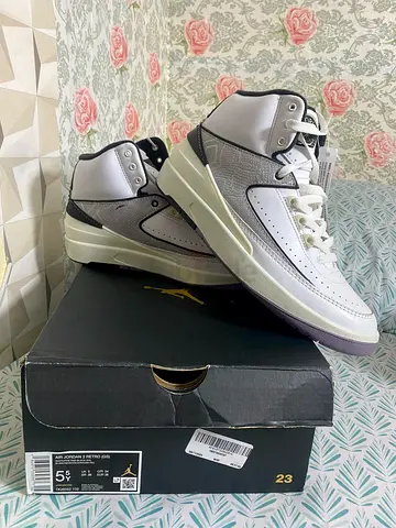 Nike retro shoes