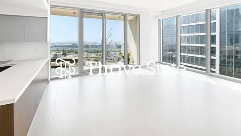 Corner Unit | Big Layout | Downtown | Vacant