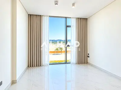 Lagoon View | Vacant | Bright Unfurnished Apartment