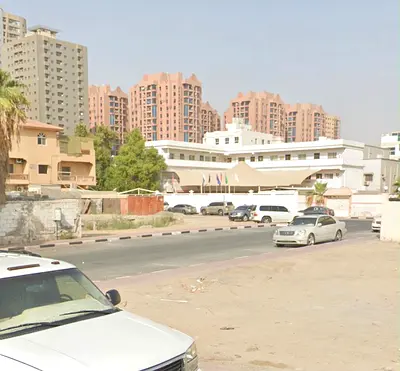 Opposite a mosque / free ownership of all nationalities / the land area is excellent / strategic lo