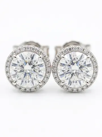 Elegant Round Diamond Stud Earrings | 18K Gold | IGI Certified | Fine Jewellery | Luxury Diamond Ear