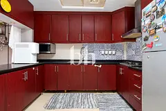 Fully Upgraded 1BR | Vacating 15th Nov | 882 Sq Ft