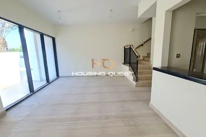 5 Bed+ Maid | L-shape Garden | Prime Location