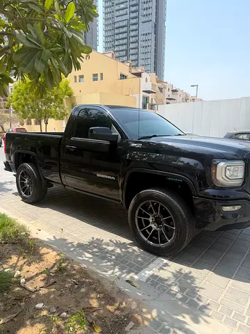 صورة 6 لـ 2017 GMC SIERRA