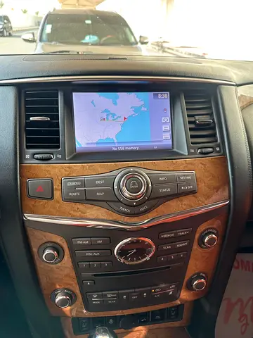 2014 Infiniti QX80 照片 3