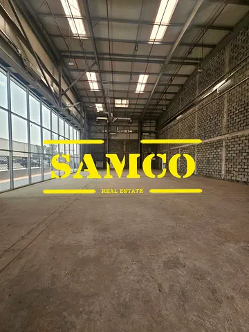 ROADFACING BRAND NEW 4400 SQFT AVAILABLE IN AL QUOZ INDUSTRIAL AREA 1