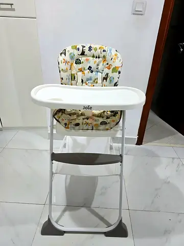Joie Baby High Chair with Removable Tray - Good Condition