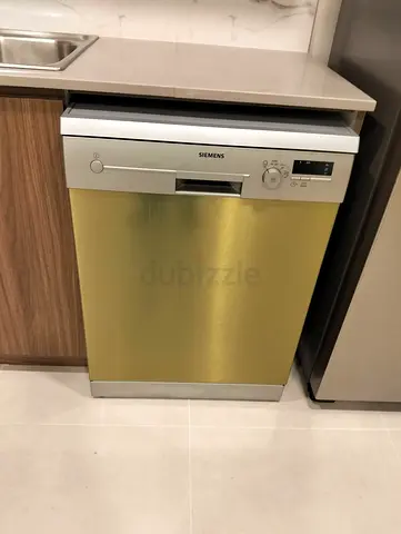 Siemens Freestanding Dishwasher Like New