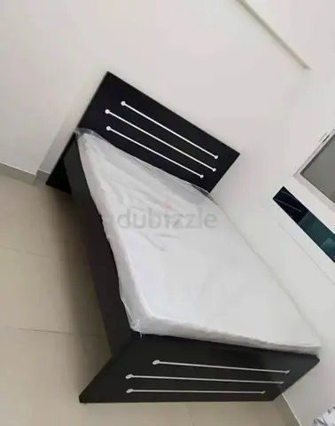 New Double bed frame with mattress - Black wood,