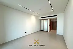 Luxury Studio | Private Jacuzzi | Canal View