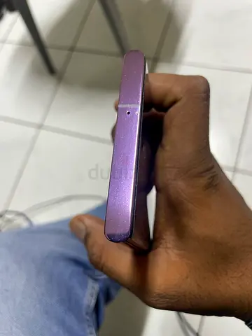 Used purple Samsung s22 ultra smartphone - good working condition