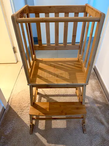 COSYLAND Toddler Standing Tower – Like New