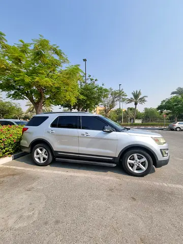 2017 FORD EXPLORER 照片 2