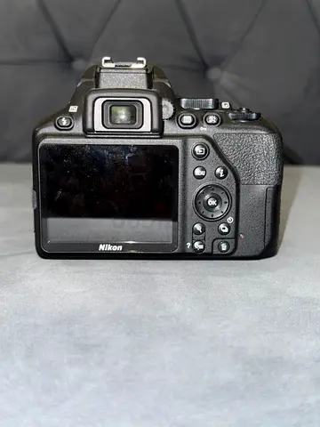 Nikon D3500