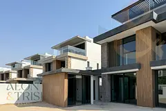 Luxury 4BR Villa | Brandnew | Single Row
