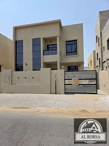🏡 Villa for rent in Al Zahia - Ajman, 5 master bedrooms + living room + majlis + luxury kitchen + maid's room, ready to move in immediately.