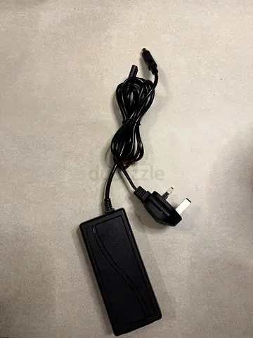Kugoo pro 4 scooter Charger with UAE Plug - Good Working Condition.