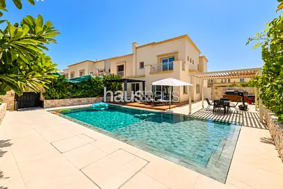 Fully Renovated | Exteneded | Vacant