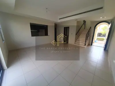 Spacious| Corner 3B+ Study | Private Garden
