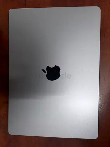 Apple M2 Pro 14" – 16GB RAM, 500GB SSD