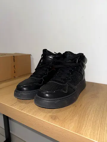 Steve Madden Black high-top sneakers, size UK-10 — clean condition